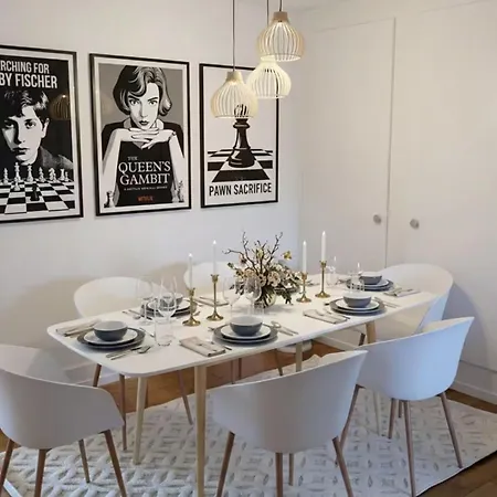 Chess 4 5-room Flat For 8 Apartamento Zúrich